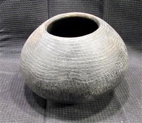 LOT 2 EARTHENWARE ROUNDED BOTTOM POTS - ONE POT EIGHT INCHES TALL WITH DIAGONO G